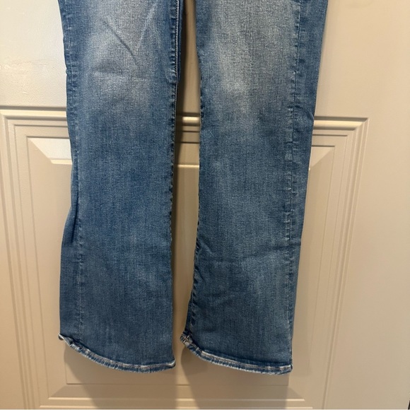 American Eagle Stretch Kickboot Jeans Size Women’s 4 Short Medium Wash Bootcut - Picture 5 of 10